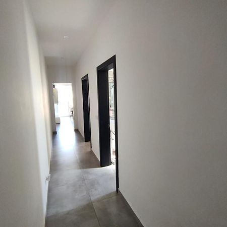 Cosy Seaside Apt, 200M From The Seafront 그지라 외부 사진