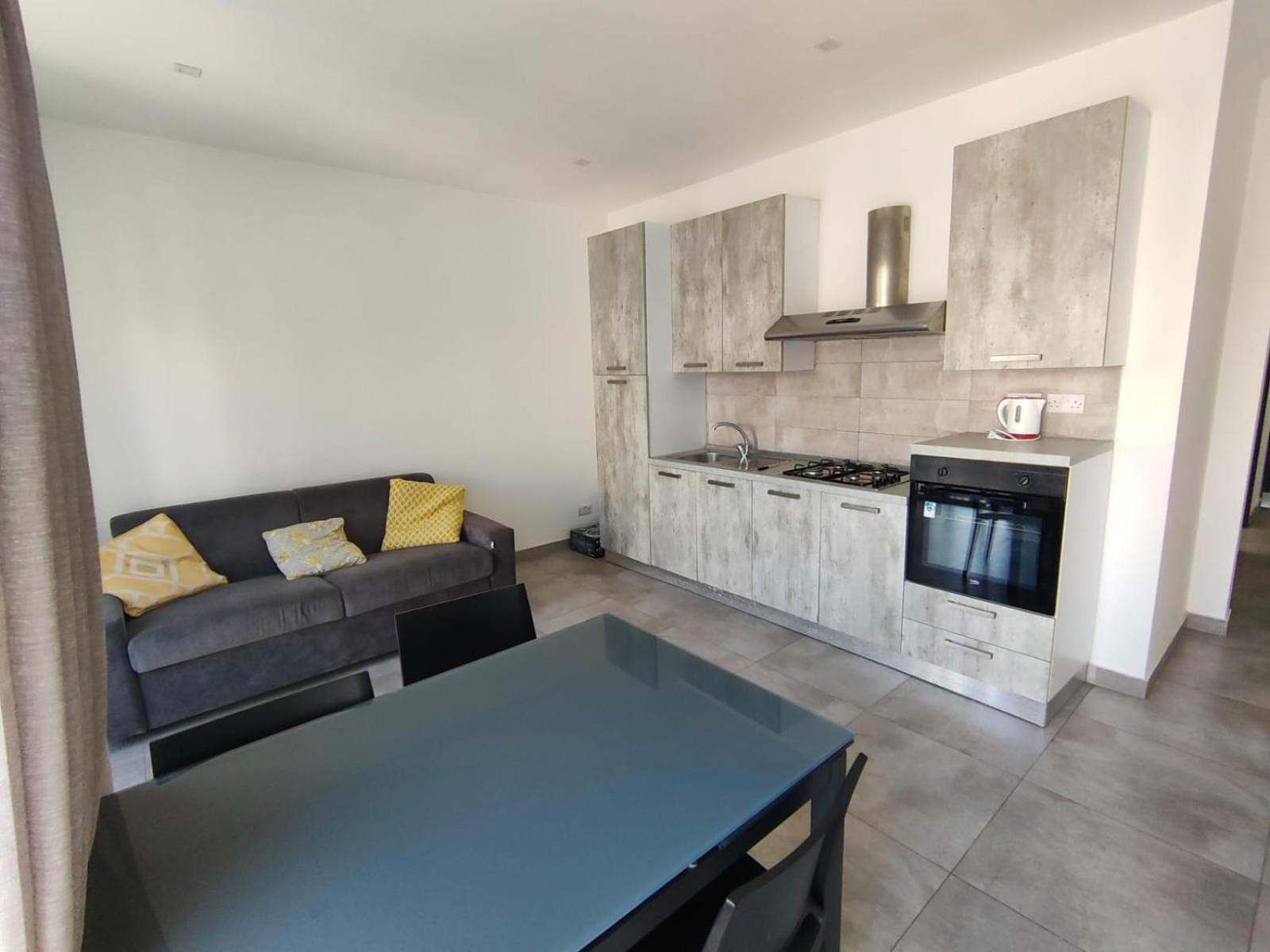 Cosy Seaside Apt, 200M From The Seafront 그지라 외부 사진